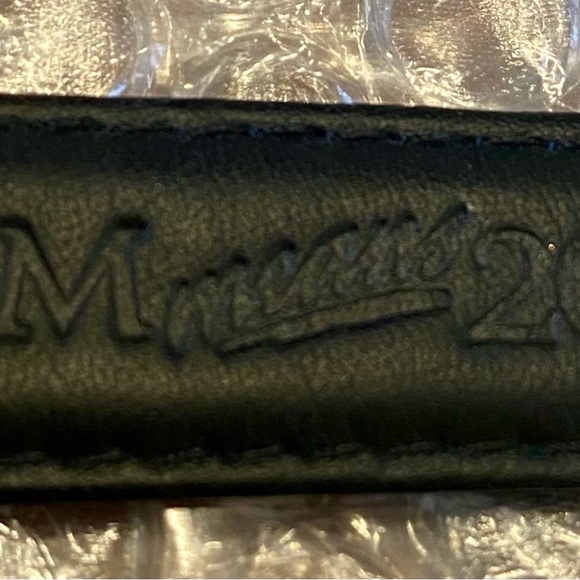 Vintage 1998 MARS M&M Limited Edition Silver Leather Analog Quartz Watch - Picture 5 of 6